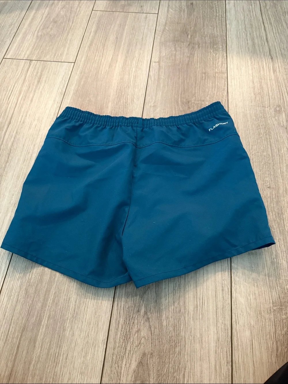 The North Face Girls Amphibious Class V Shorts Blue Coral Large